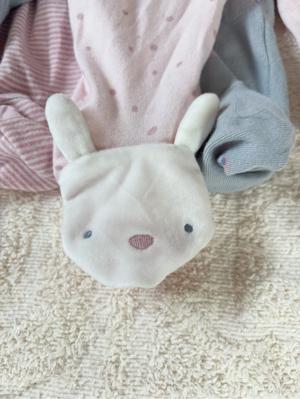 Baby Girl Sleepers Bundle of 7 - Old Navy Carter’s Size 3 Months Pastel Pink